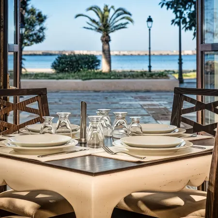 Civitas Suites Hotel