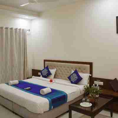 Hotel Sai Shubham Rooms