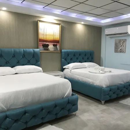 Dinasty Hotel