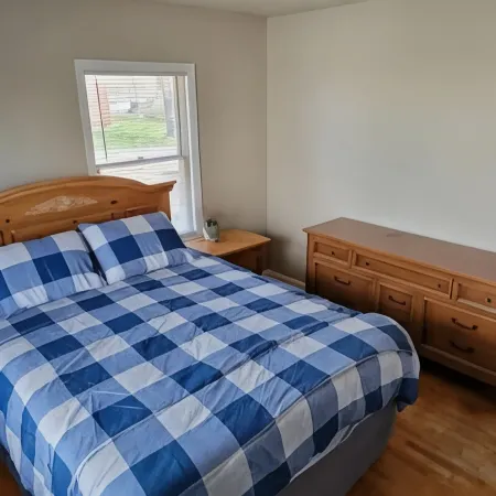 Cardinal Cottage - 2 bedroom cozy home