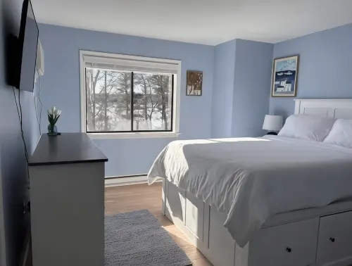 4-Season Lake Winni Townhome + Dock, Pool, Hiking + Slopes + Sleeps 7