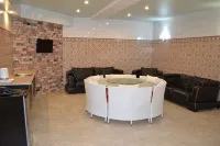 Zolotoy Drakon  Apart Hotel - parking
