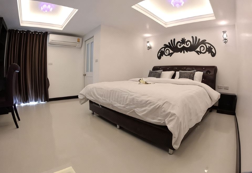 Samranchaykhong Hotel - Housity