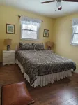 Pet Friendly - No Cleaning Fee - Centrally Located Within Lower Northwest Mich. - 3-stjärniga