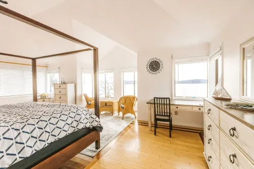 Amazing Sound View - Guest House - 4-Star