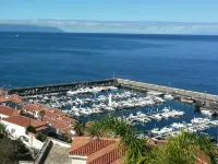 APARTMENT WITH SEA VIEWS AND FANTASTIC SUNSHINE - 公寓
