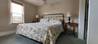 Historic Farmhouse with private river access to Juniata River