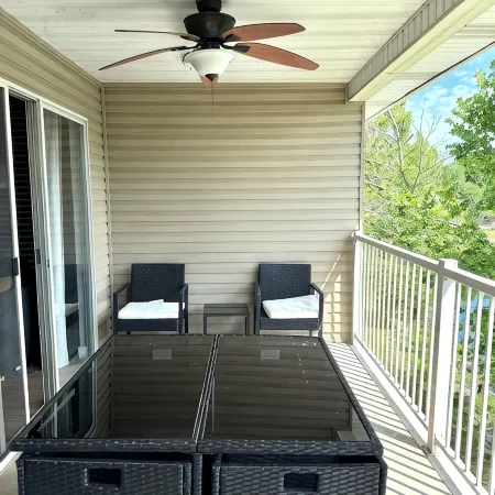 Newly Renovated Modern 2 Bedroom Condo