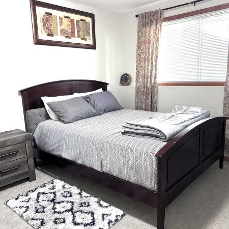 Cozy and Charming Amber Valley Haven in Fargo