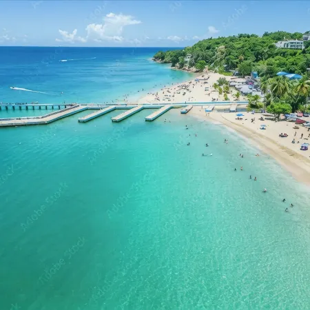 Reggaeton Vibes! Puerto Rico's Legend Suite, Just 4 mins from Crash Boat Beach