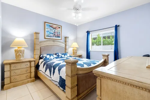 6 Bedrooms 4 baths Dream Pool Home near Vanderbilt Beach Naples Florida - 3-Star