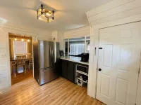 Cozy 3Br, Theater Room & FirepitNo Cleaning Fee! - 3-Star