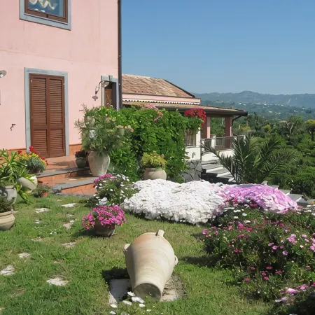 Mascali: House / Villa - Mascali