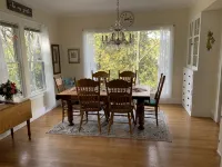 Village of east Davenport retreat - 4-Star