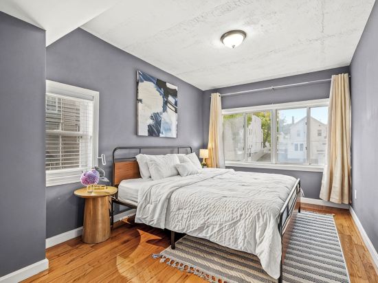 3BR1.5BA Retreat - Near Airport