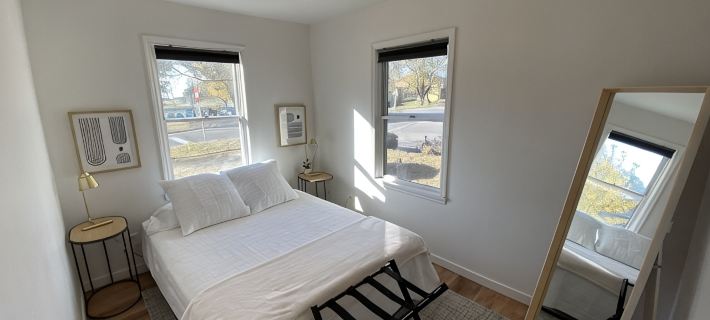 Cute centrally located home! Hotele w: Cedar Falls