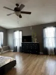 A golf course single family home. - 3-Star