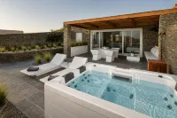 Elements Sifnos Boutique - Romantic