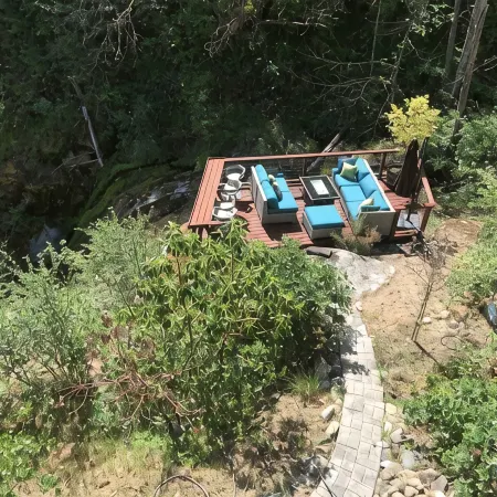Beautiful Guest Suite with Private Deck Overlooking Forest and Waterfall