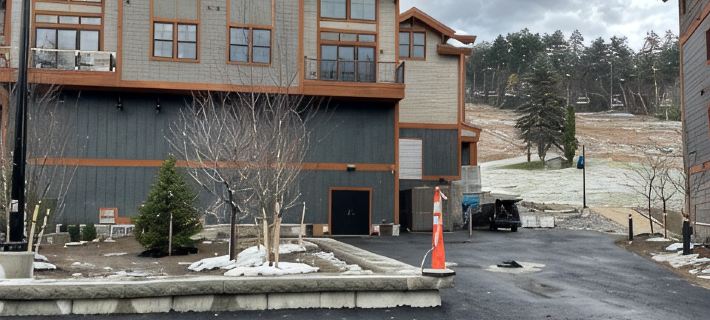 Brand New 2-Story Loft Residence Above Cranmore Mountain Lodge Ξενοδοχεία στην πόλη Conway