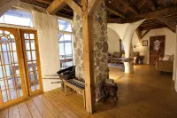 Mountain Sanctuary Dome Rustic Solitude 5BR - 3-Star