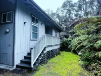 Hale Malie - a peaceful rainforest retreat minutes from Volcano National Park! - Boutique