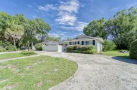 5 Bedroom + Heated Pool & Game Room - Wifi