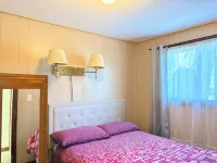 Walk to Beach 1 • Sleeps 9 • Free Parking & WiFi - 2つ星