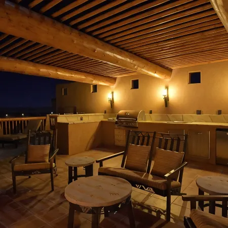 CUSTOM BUILT STUNNING Home Towering above the Colorado River/Lake Pow