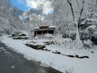 Cozy mnt cabin centrally located in the High Country! - Jakuzi
