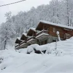 Mencuna Konaklari - parking