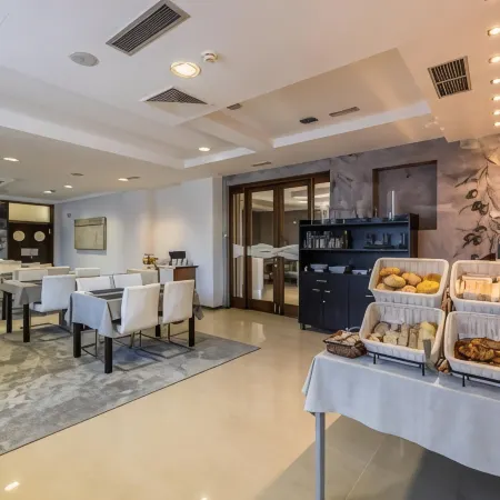 Apartments & Rooms Danivan Pool Villas