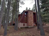 Happy Trails:  Modern Cabin in the Woods, One Level Home, Easy Access - 2-Star