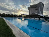 Burgaz Izer Hotel - ที่มีสระว่ายน้ำ