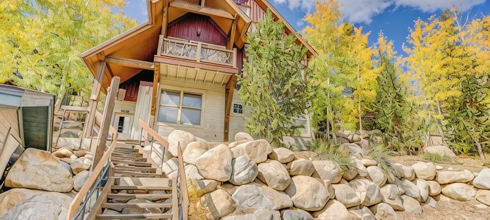 Cabins in the Pines #2 : 1502 Hotels in Dillon