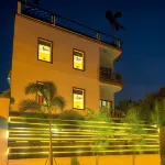 Beyond Yangon Inn - Inns