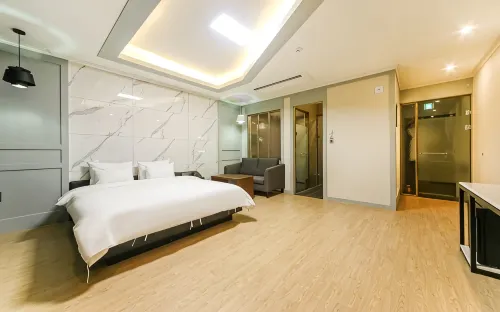 Bestie Hotel - غرفة مطلة على الجبل