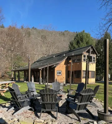 Elk/trout/hunting/star gazing 4 bdrm, 2 bath cabin - 3-Star
