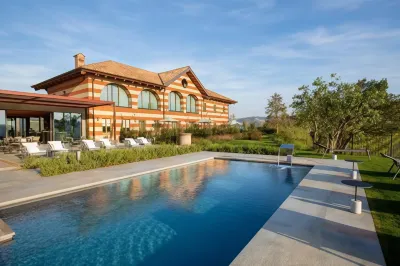 Villaggio Narrante - Cascina Galarej Hôtels à : Roddi