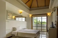 Aristocrat Hotel