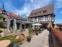 Hotel & Café Schachtenburg فنادق في Lauterbach