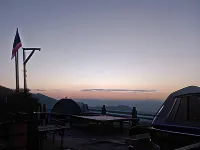 Terre Terrace Glamping - Doichang Hotel dekat จุดชมวิวดอยช้าง Doi Chang Viewpoint