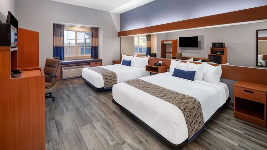 Microtel Inn & Suites by Wyndham Tracy