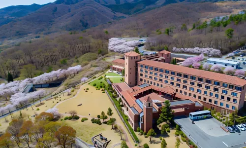 Fruit Park Fujiya Hotel