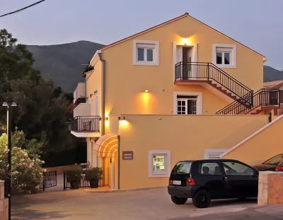 Bacan Serviced Apartments Hotel di Cavtat