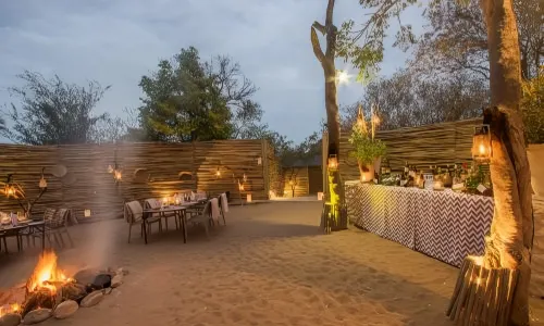 Thornybush Simbambili Lodge