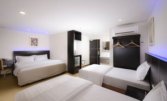 Ernes Hotel Bayu Mutiara