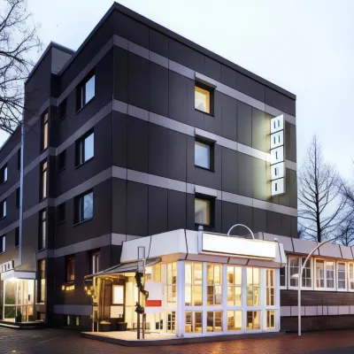 Hotel Hannover Airport by Premiere Classe Hotel dekat Civic Gallery KUBUS