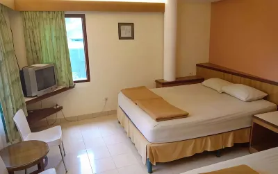 Cozy Room Kelud at Rawa Pening Garden Hotels in Ambarawa