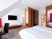 Dormero Hotel Dresden Airport Hotel di Ottendorf-Okrilla